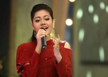 অনুষ্কা’র গানে মাতোয়ারা জি বাংলা সারেগামাপা’ র মঞ্চ