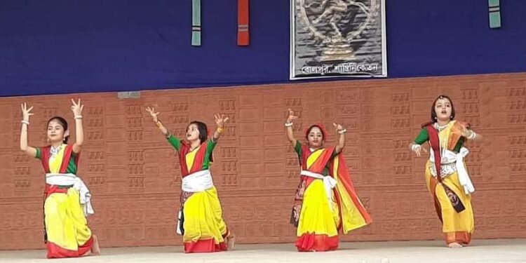 কনীনিকা নৃত্যমন্দিরের ‘শেষ বসন্ত’