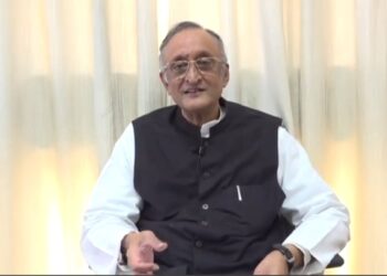 অমিতেই ভরসা মমতার, অর্থমন্ত্রী হচ্ছেন ডঃ মিত্র