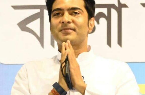 সর্বভারতীয় ক্ষেত্রে অভিষেকের অভিষেক,তৃণমূল কংগ্রেসের সাংগঠনিক রদবদলে পাখির চোখ দিল্লী