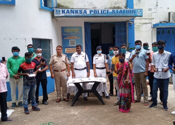 স্বাধীনতা দিবসে সাফল্যের উদযাপন কাঁকসা থানা র