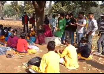 ফের বিশ্বভারতীতে ছাত্র আন্দোলন,  জোর করে বন্ধ করে দেওয়া হোল পঠন পাঠন