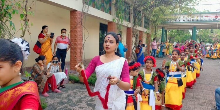 কনীনিকা নৃত্য মন্দিরের ‘বসন্ত উৎসব’