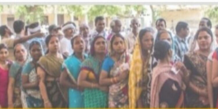 সাত দফায় লোকসভা নির্বাচন বঙ্গে, শান্তিপূর্ণ অবাধ নির্বাচনের পক্ষে সওয়াল নির্বাচন কমিশনের