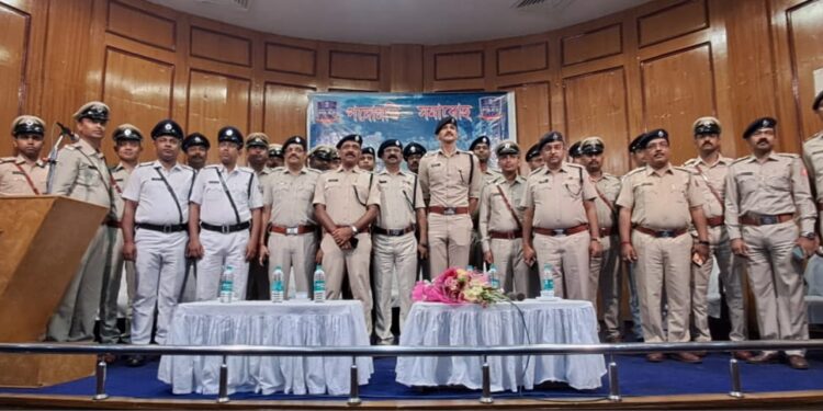 পদোন্নতি সমারোহ, অভিনব উদ্যোগ আসানসোল দুর্গাপুর পুলিশের