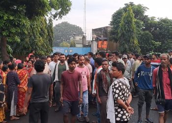 কারখানায় দূষণ নিয়ন্ত্রণের দাবি, গ্রামবাসীদের আন্দোলন, উত্তেজনা মঙ্গলপুর শিল্পতালুকে